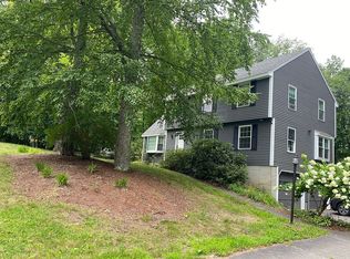21 Windsor Dr, Merrimack, NH 03054