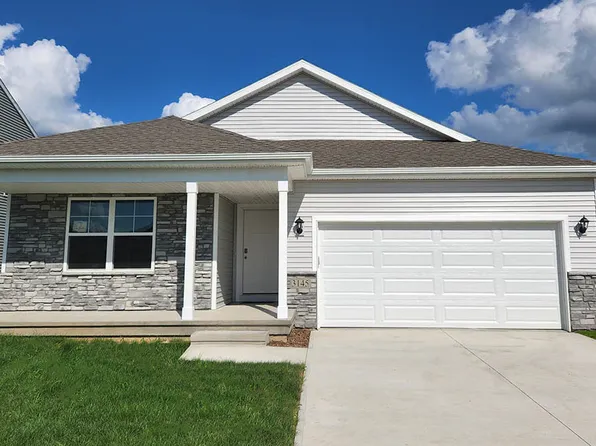 5145 168th St, Urbandale, IA 50323
