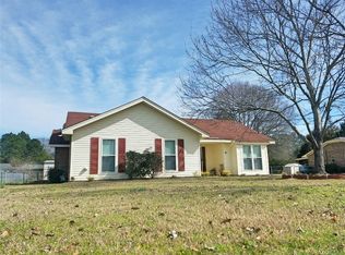 107 Kim Ct, Wetumpka, AL 36092