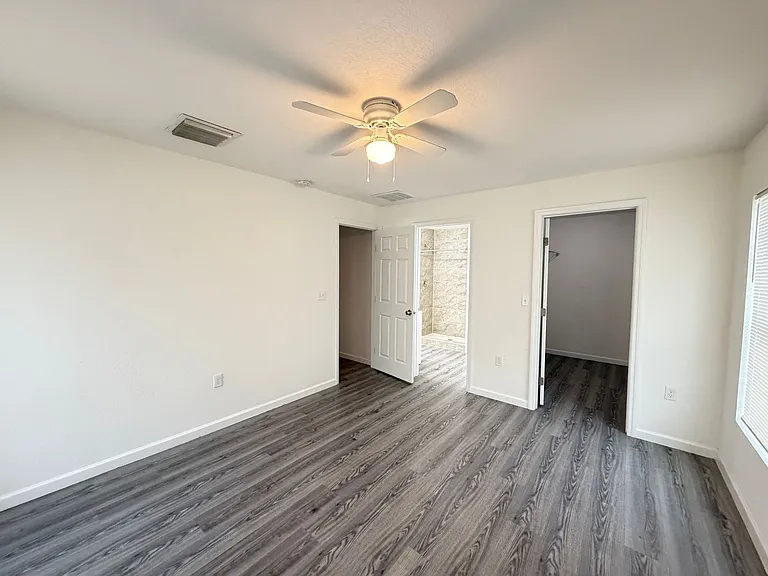 15137 SW 61st Court Rd — Photo 8
