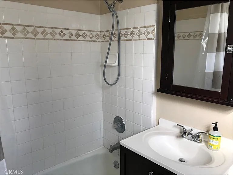 206 S Guadalupe Ave #C — Photo 7