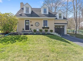 2 2nd St, Marcellus, NY 13108