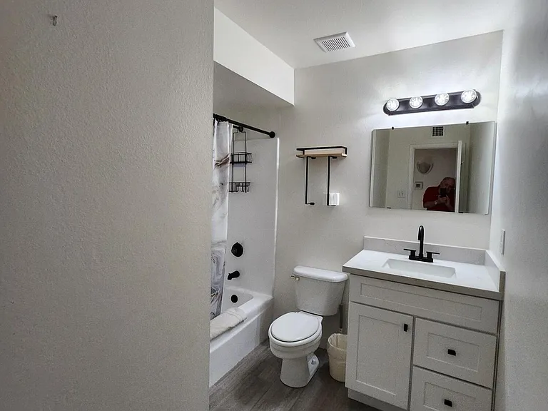 5117 W Acoma Dr — Photo 5