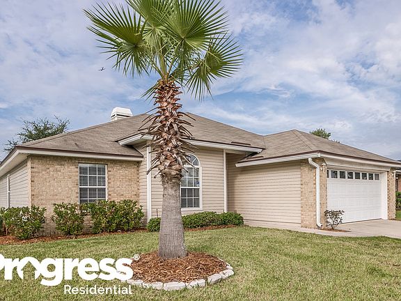 3rd image of 6538 Blue Leaf Ln