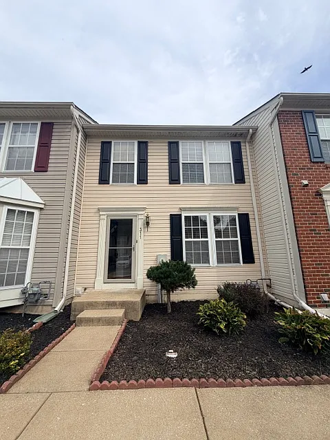 Chong - 311 South Bridlewood Drive - 1 — Photo 1
