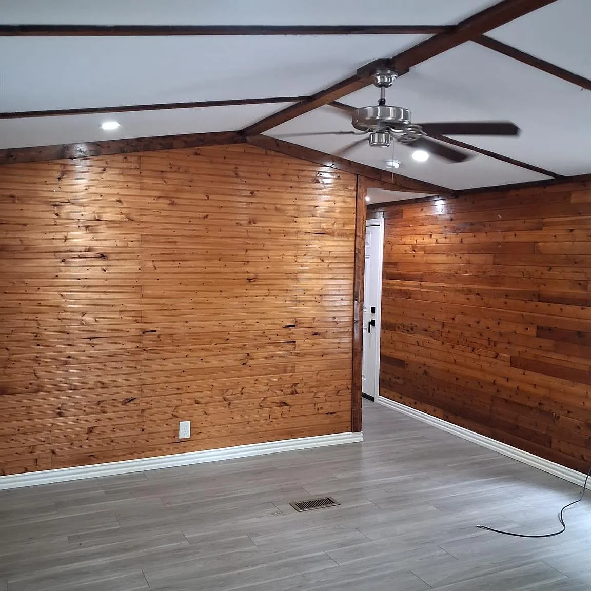2 bed, 1.0 bath, 720 sqft, $1,100 — Photo 4