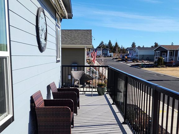 4th image of 63790 Ranch Village Dr #14