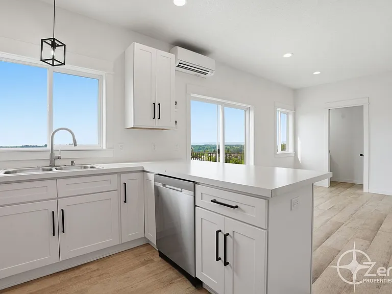 2015 NE North Fork Ave — Photo 13