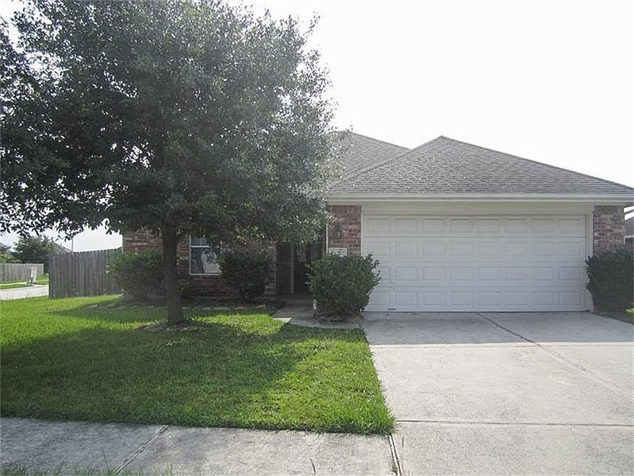 1st image of 14222 Darrah Dr