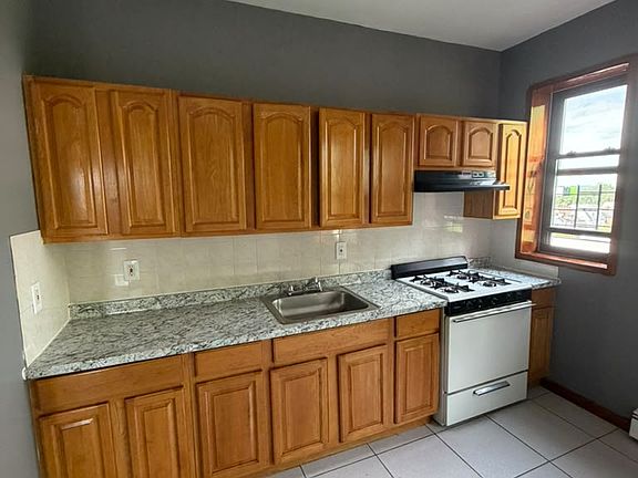 5th image of 66 N 9th St #5E