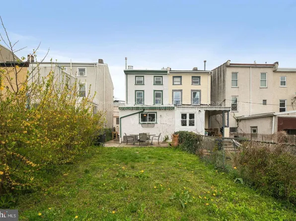 4714 Fowler St, Philadelphia, PA 19127