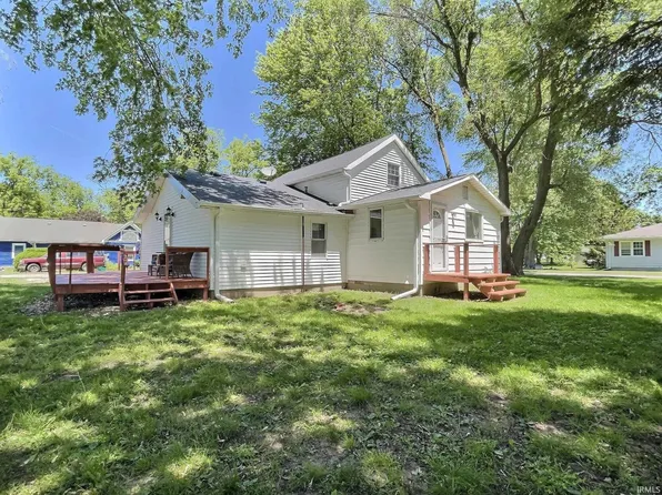 8546 N 895th Rd W, Earl Park, IN 47942