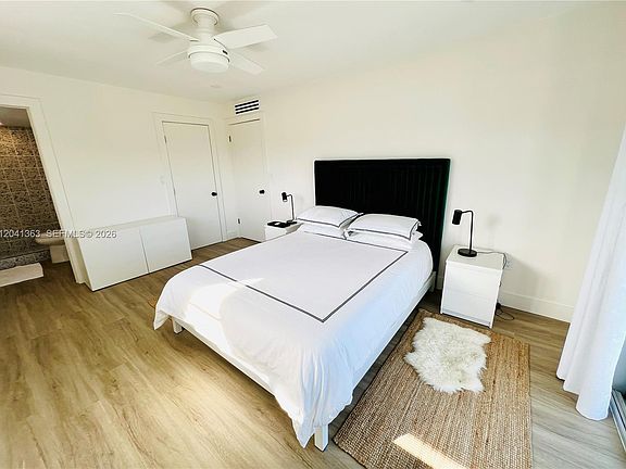 2nd image of 1900 Meridian Ave #36