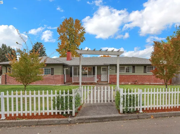 3322 Gardenia Way, Eugene, OR 97404