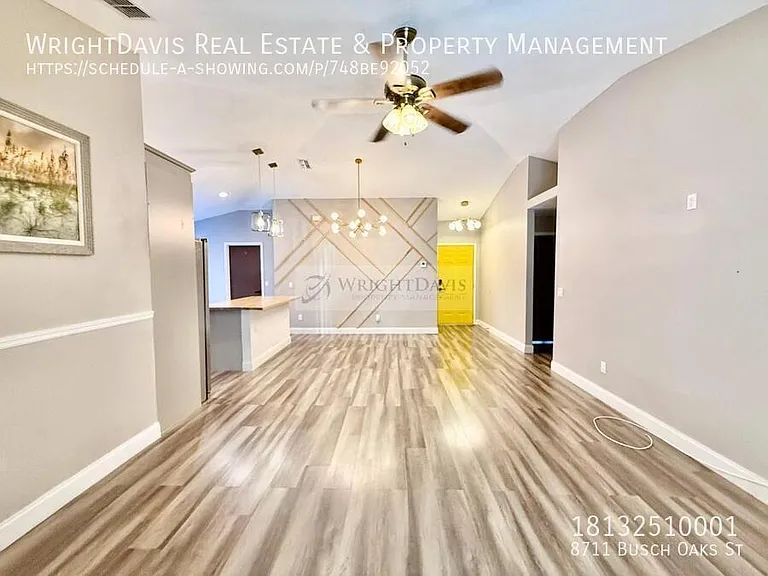 8711 Busch Oaks St — Photo 7