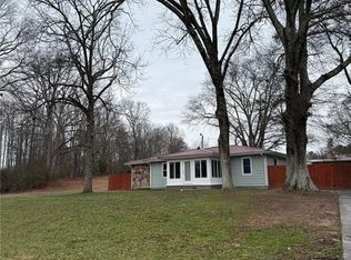 4069 Price Rd, Gainesville, GA 30506