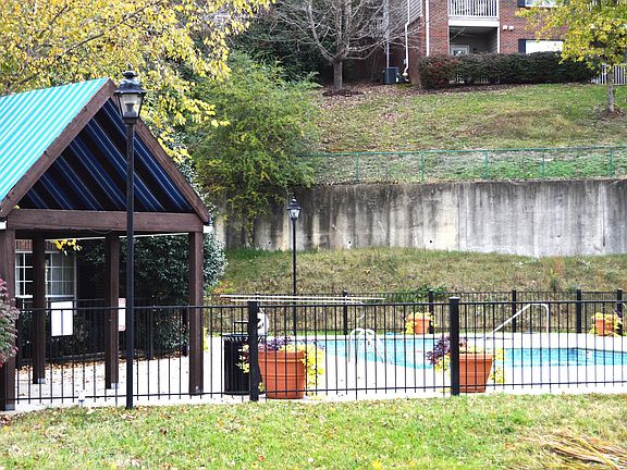 4th image of 6820 Highway 70 S APT 216