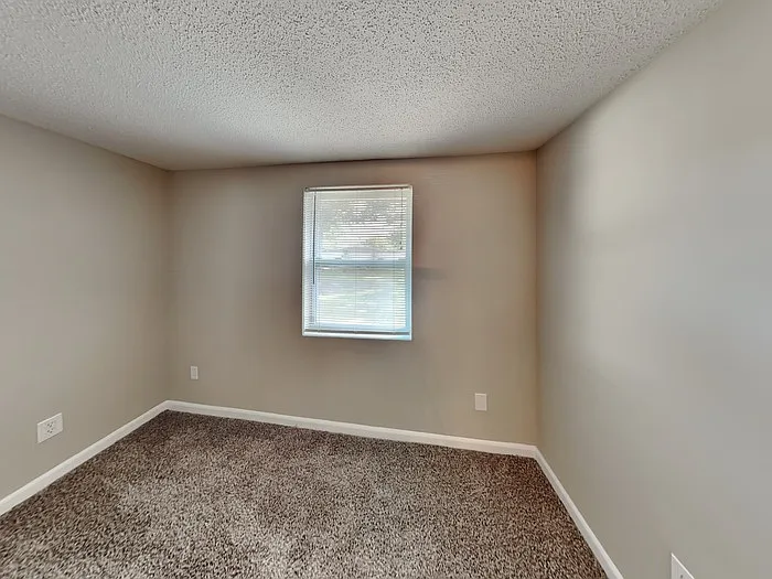 2816 Commanche Ave — Photo 11