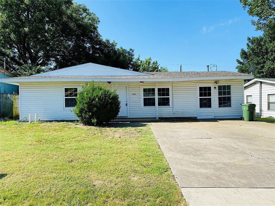 1st image of 1008 E Lovers Ln