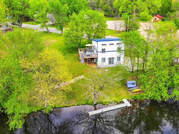 N3711 State Road 152, Wautoma, WI 54982
