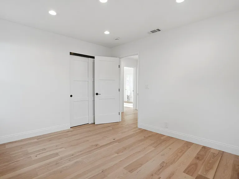 Bedroom-1