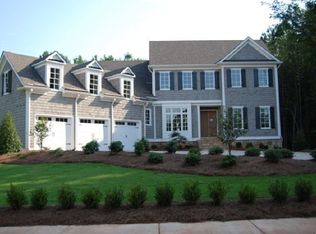 175 Newhaven Dr, Fayetteville, GA