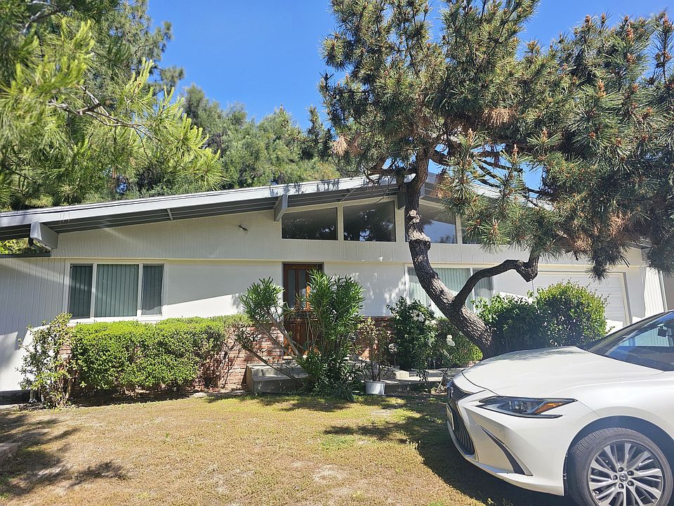 1st image of 4542 La Granada Way