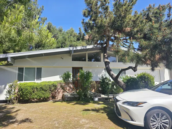 4542 La Granada Way, La Canada Flintridge, CA 91011