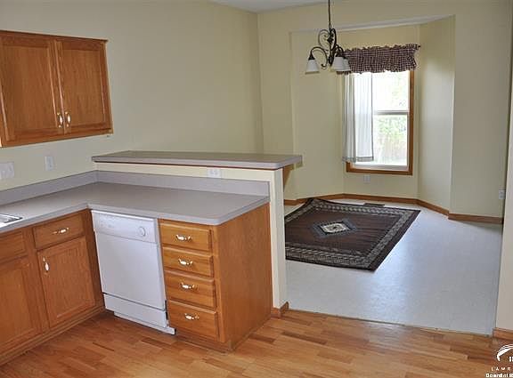 5th image of 2321 Brett Dr