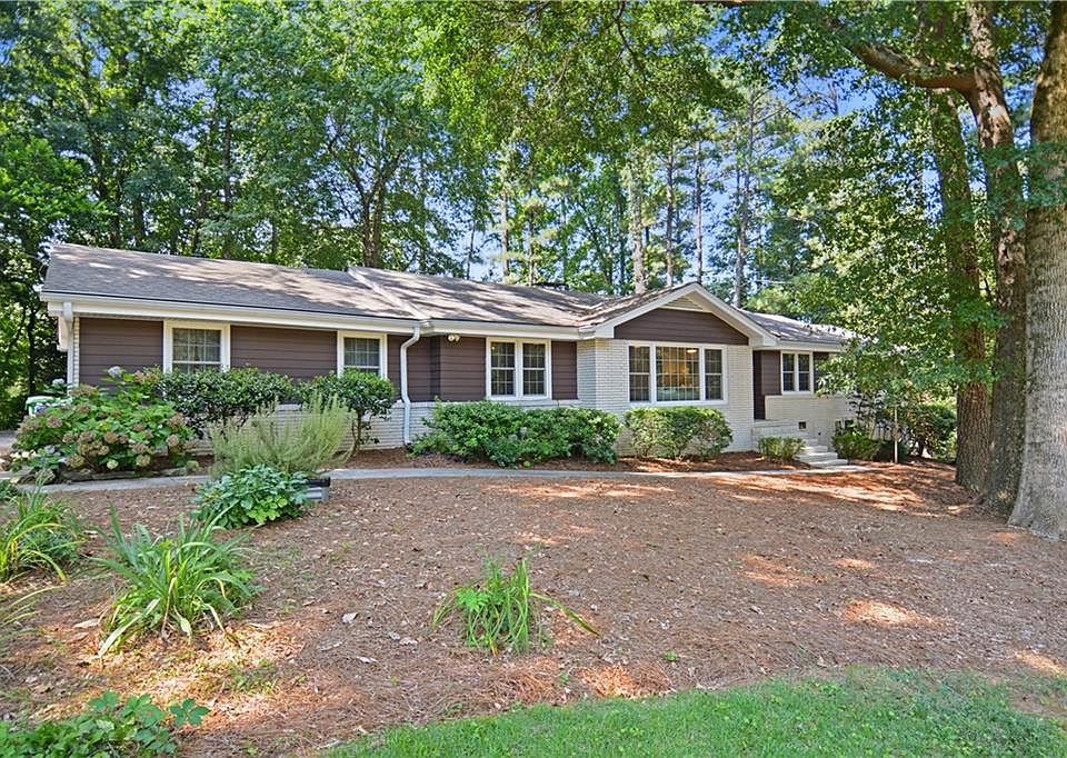 1st image of 2653 Galahad Dr NE