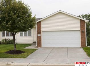 2041 Colorado Dr, Lincoln, NE 68521