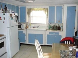 128 Conklin Ave, Patchogue, NY 11772