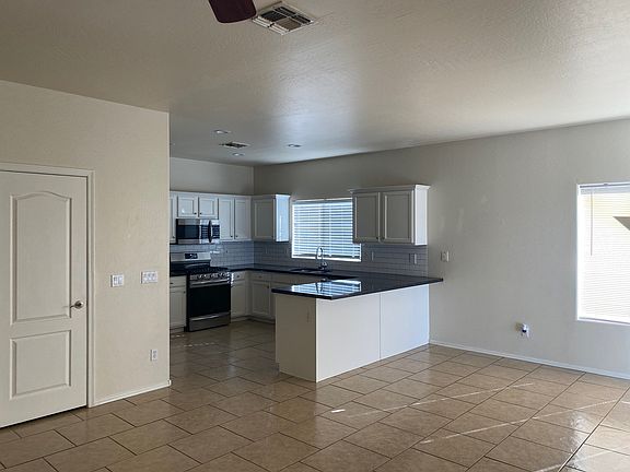 4th image of 12710 N 130th Ln