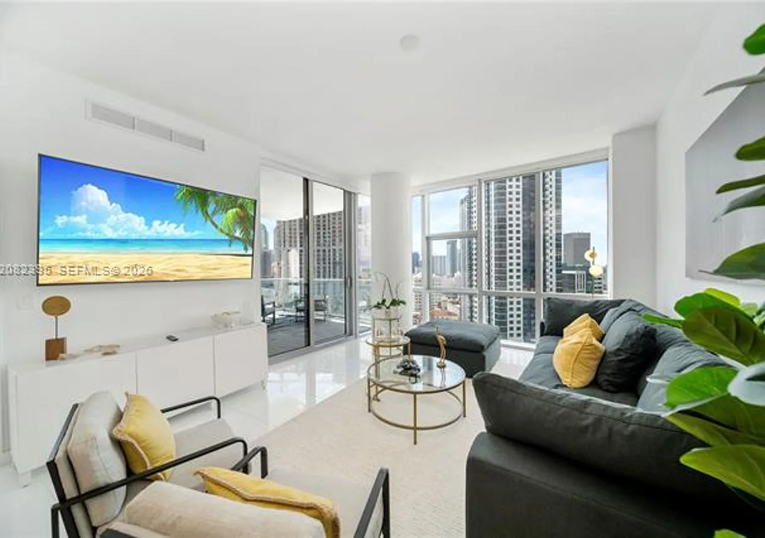 851 NE 1st Ave cu-2011, Miami, FL 33132 — Photo 2