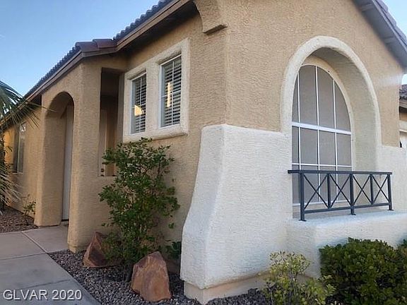 2nd image of 9941 Shadow Grove Ave