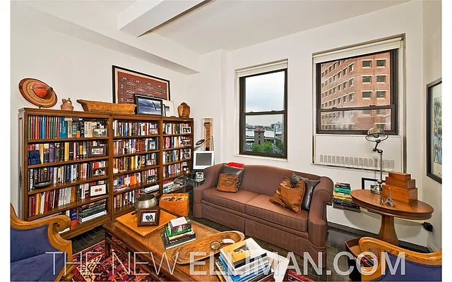 Sold by Douglas Elliman | media 21