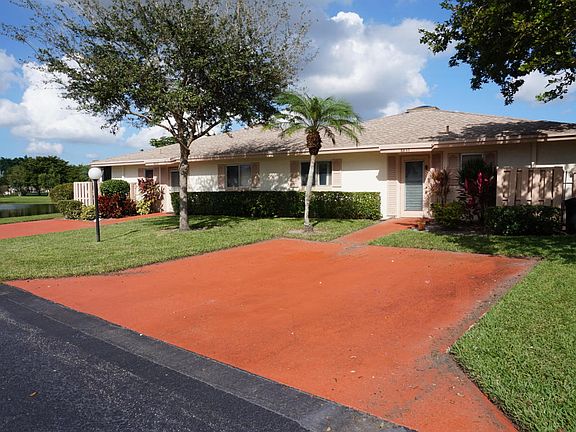 Home For Sale In Whisper Walk