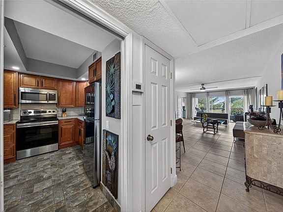5th image of 3200 N Palm Aire Drive #508