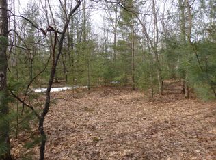 W Fox Farm Rd, Manistee, MI 49660