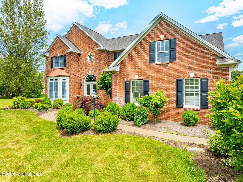 2nd image of 12 Shelbourne Drive