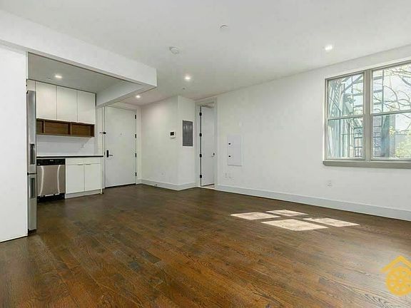 2nd image of 298 Ellery St #5AA