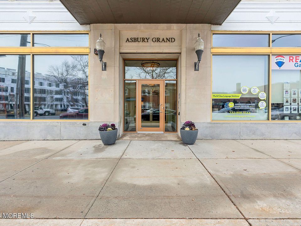 1st image of 501 Grand Ave #6B