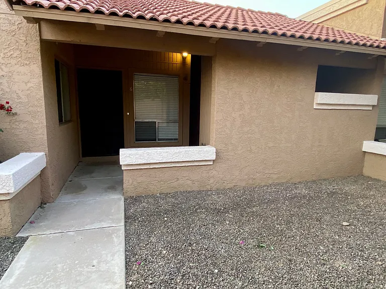 502 W Tonopah Dr #6 — Photo 9