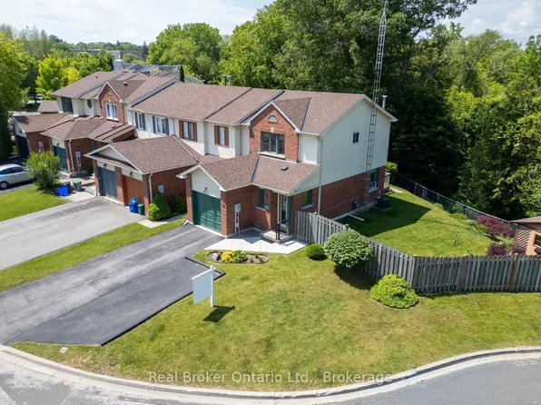 10 Climie Ct, Clarington, ON L1C 4P5