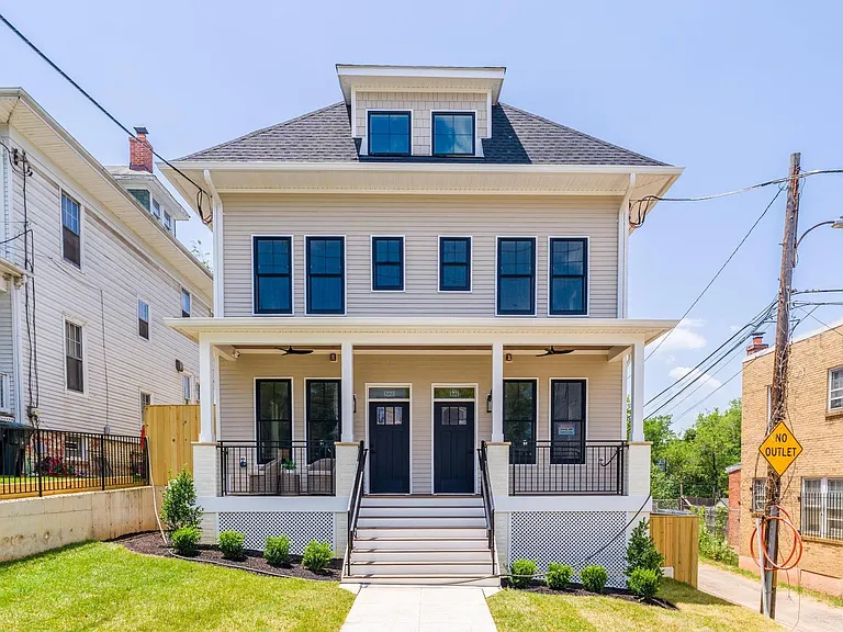 1262 Talbert St SE #1 — Photo 23