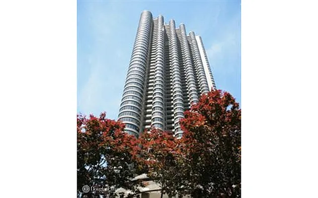 Rented by Douglas Elliman | media 32