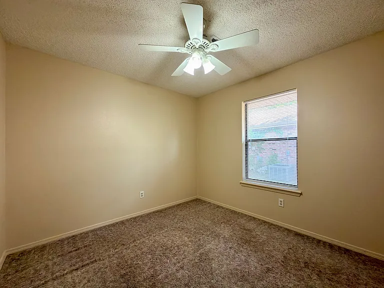 9612 Apple Gate Dr — Photo 19
