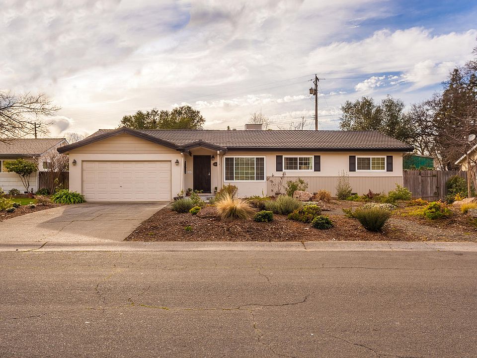 1st image of 4013 Hillswood Dr