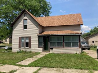 421 Walnut St, Webster City, IA 50595
