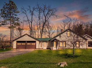 472 North St, Green Lake, WI 54941